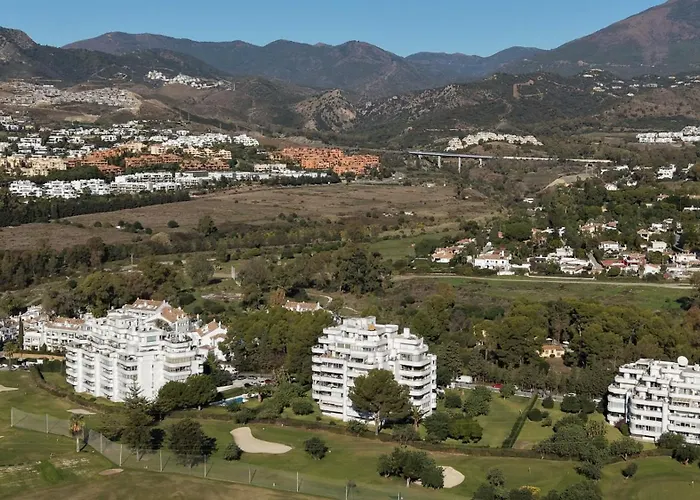 Atico Con Vistas Panoramicas Al Mar Golf Y Montana - Flamencos 26 * Marbella