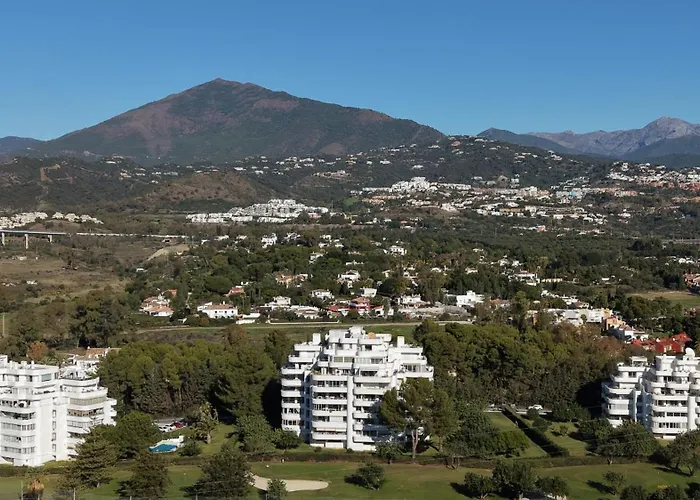Atico Con Vistas Panoramicas Al Mar Golf Y Montana - Flamencos 26 Marbella